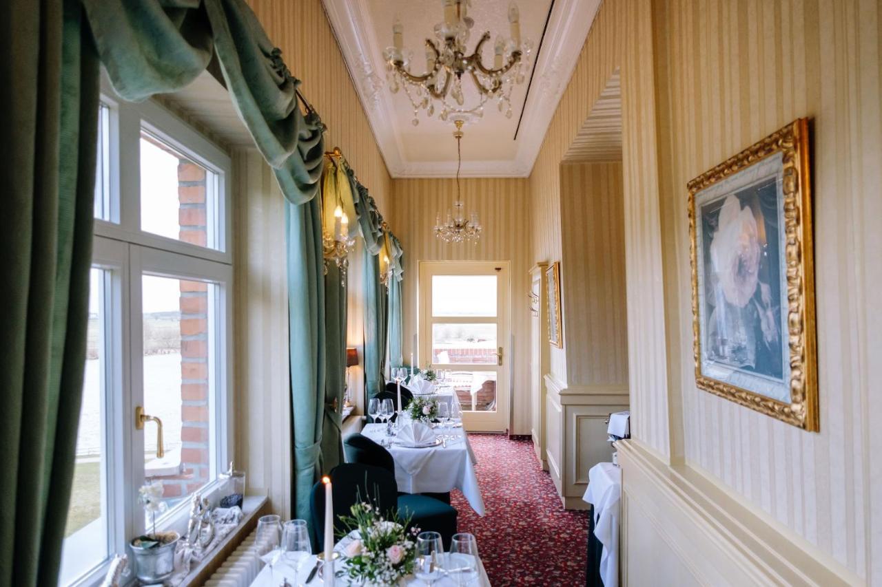 Hotel Ringhotel Schloss 4*